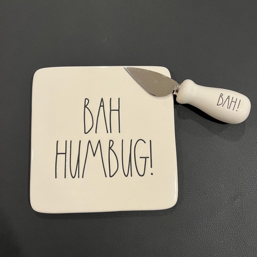 Rae dunn bah humbug platter & knife